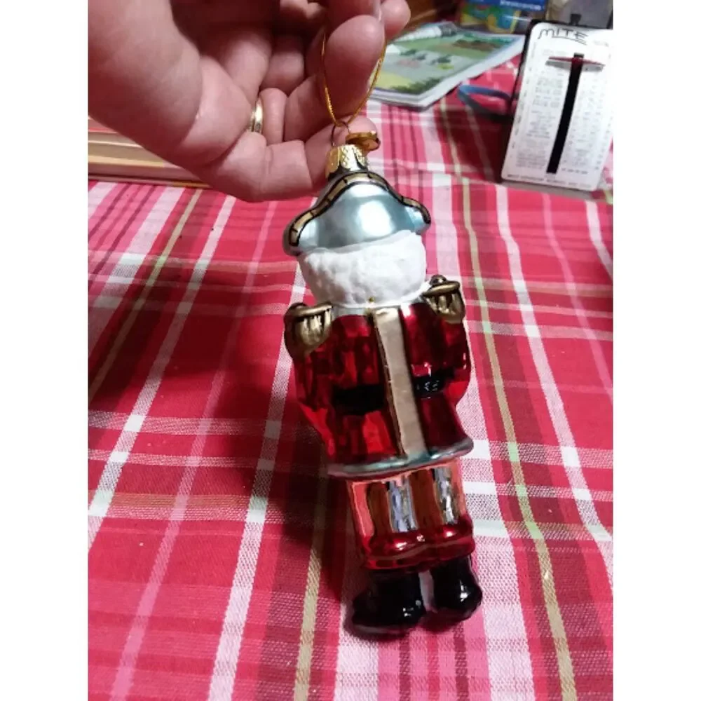 Kurt Adler Nutcracker Suite Medallion Collection Christmas Ornament Nutcracker - Picture 4 of 7